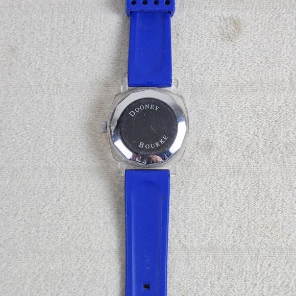 Dooney & Bourke Women’s Quartz Wrist Watch Colorful Plaid Dial Blue Silicone - Picture 5 of 12